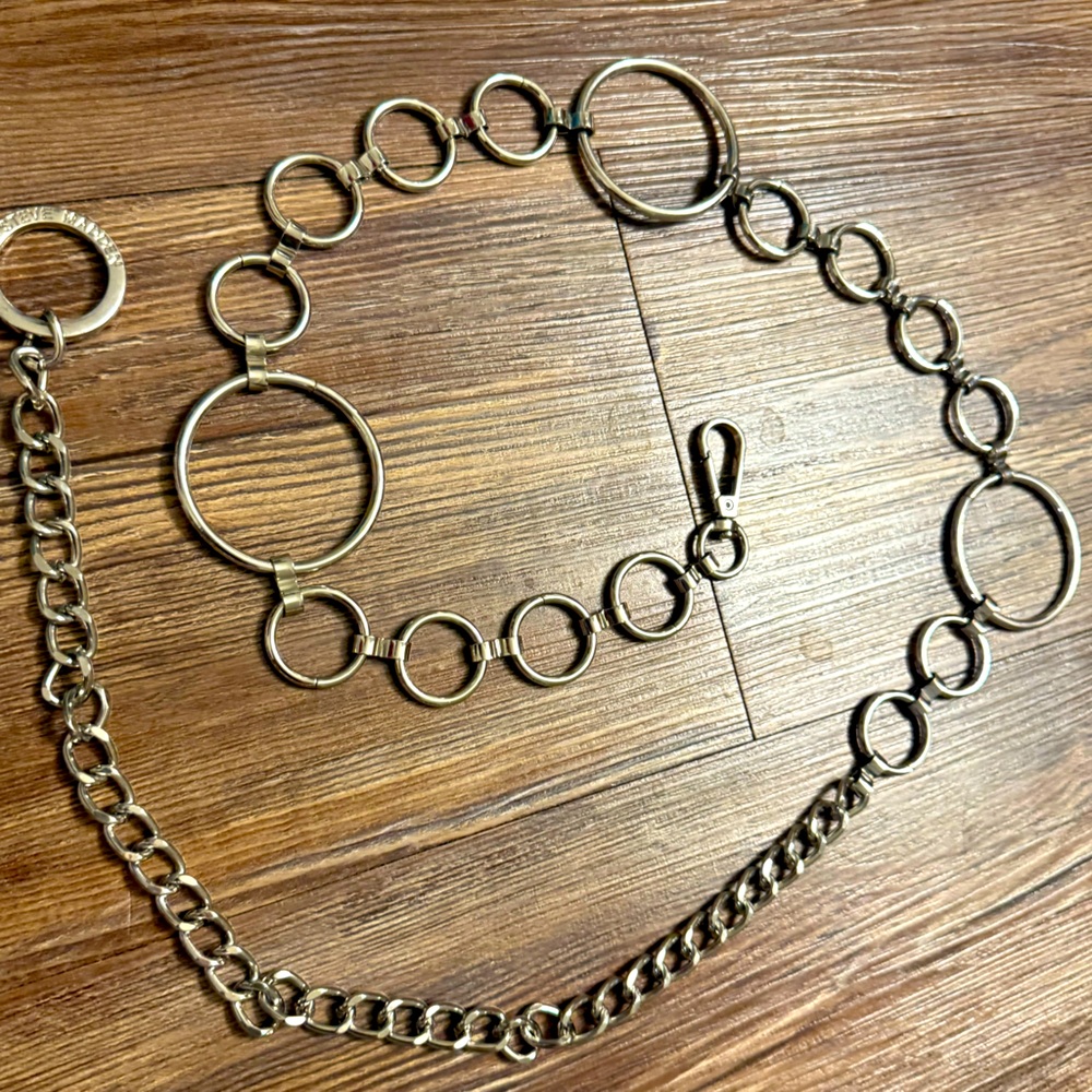 Silver o ring round chain belt NEW Steve Madden